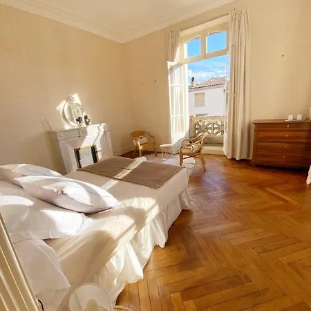 La Du Chapelier Guest house