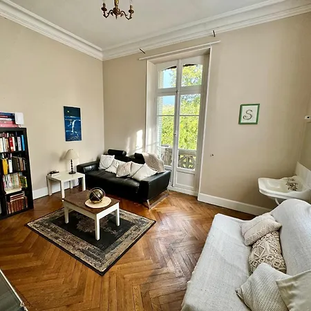 La Du Chapelier Espéraza