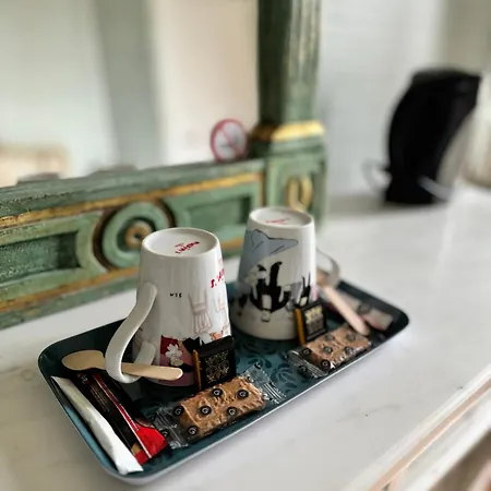 La Du Chapelier Guest house